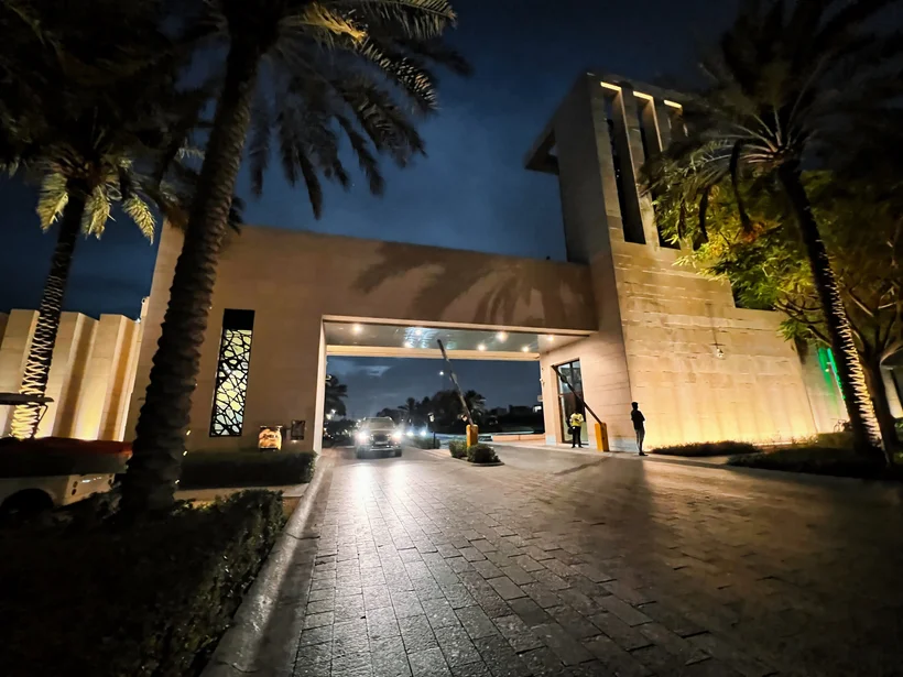 Dubai Hills: Luxury Living in a Green Community - Istanboul Lighting